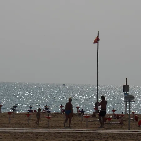 Fuer 7 Personen Ca 55 Qm In Bibione, Adriakueste Italien Und Umgebung